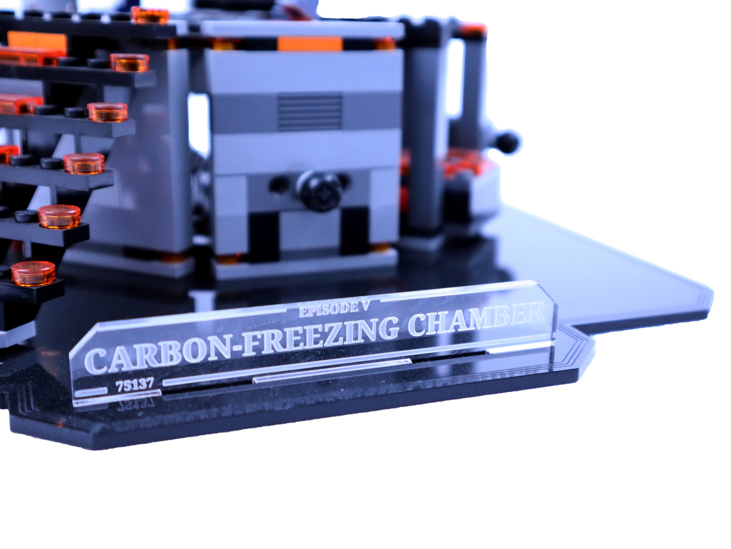 Carbon-Freezing Chamber Diorama (75137) Display Stand