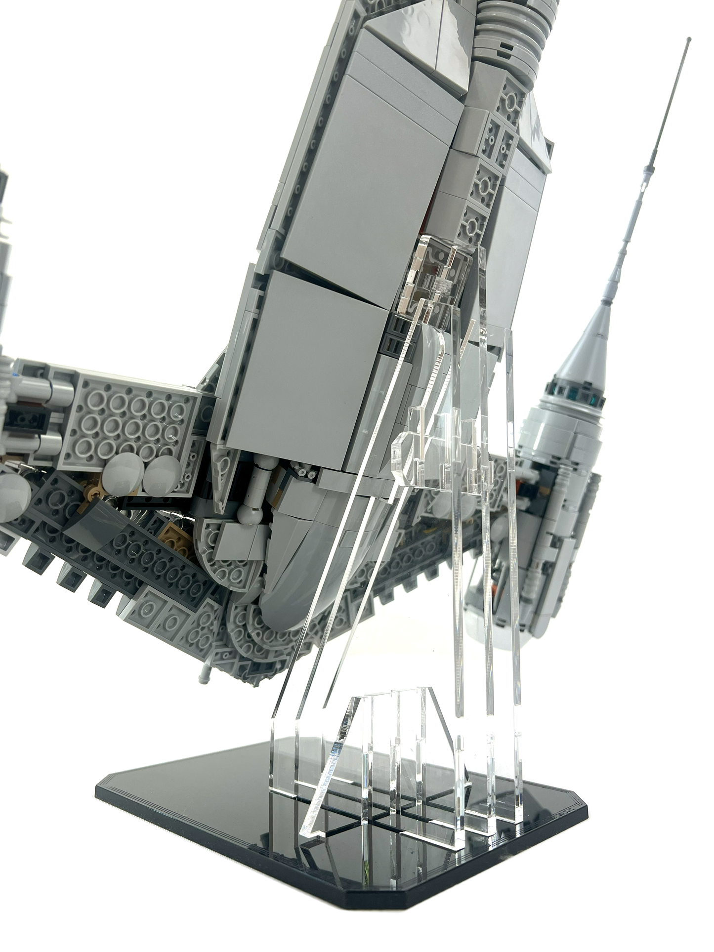 Display Stand für UCS N-1 Starfighter™ des Mandalorianers (75442)