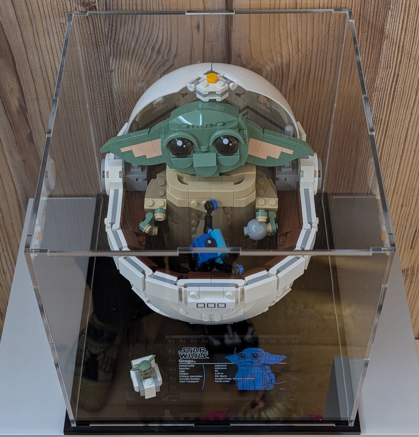Grogu™ with Hover Pram (75403) display case